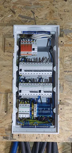 Elmat Usługi elektryczne